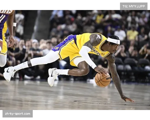 湖人进攻火力强劲但防守稳定性不足 面对强队胜率待提升